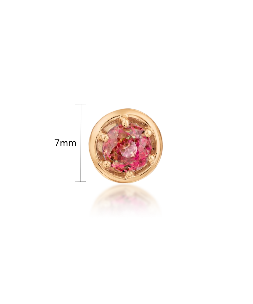 Gold pendant with zirconium