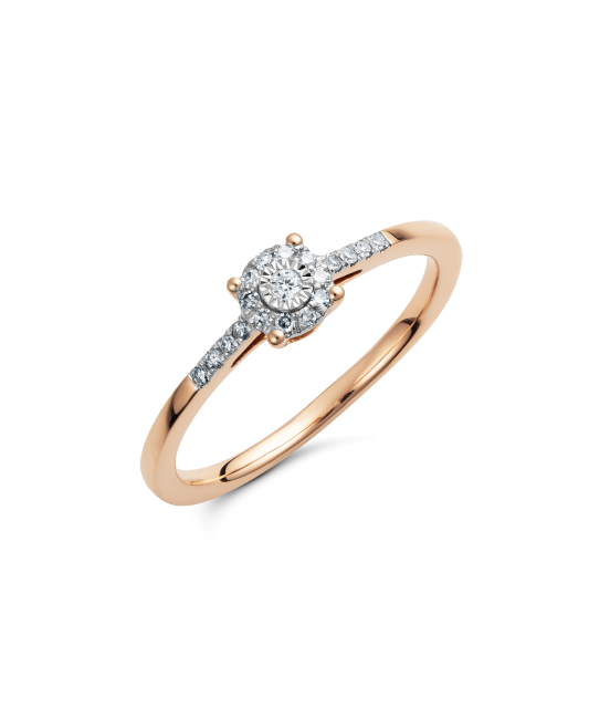 Gold ring with diamonds