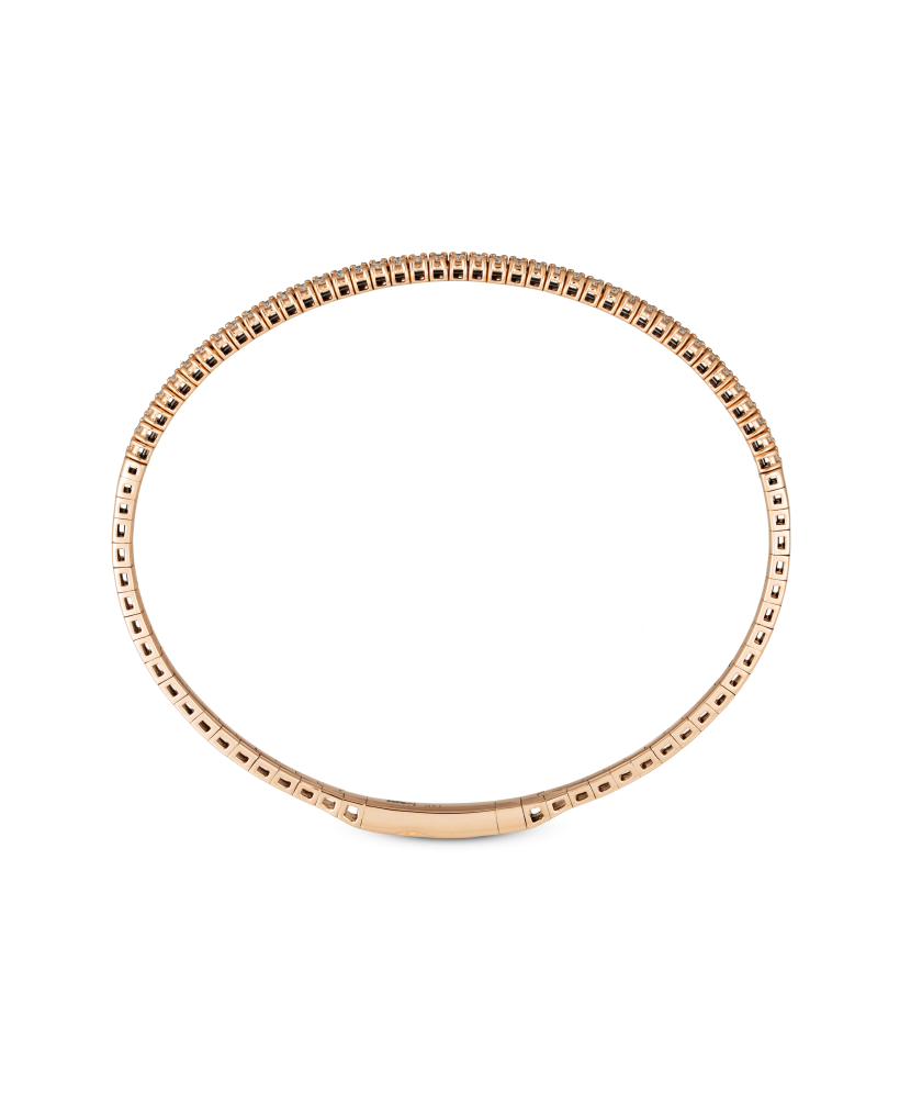 Gold bracelet with diamonds