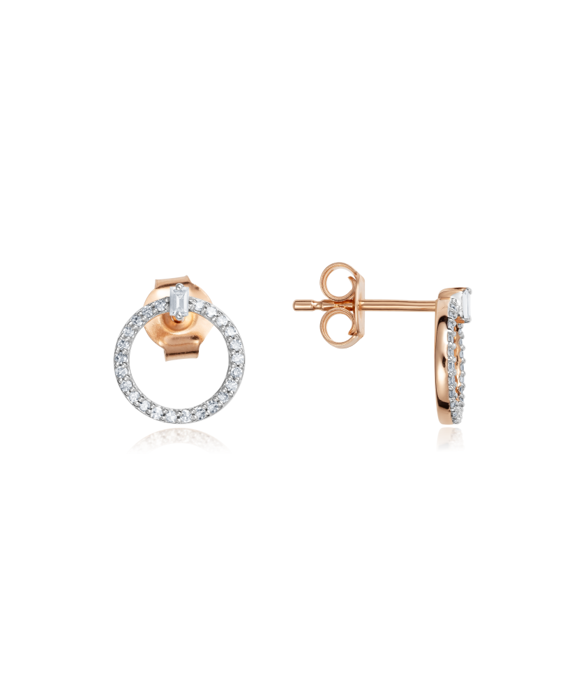 Gold earrings with diamonds