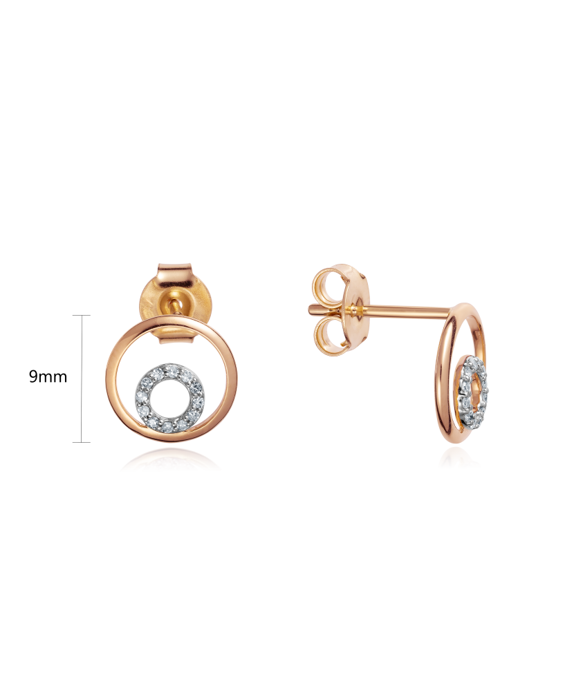 Kultaiset korvakorut timanteilla