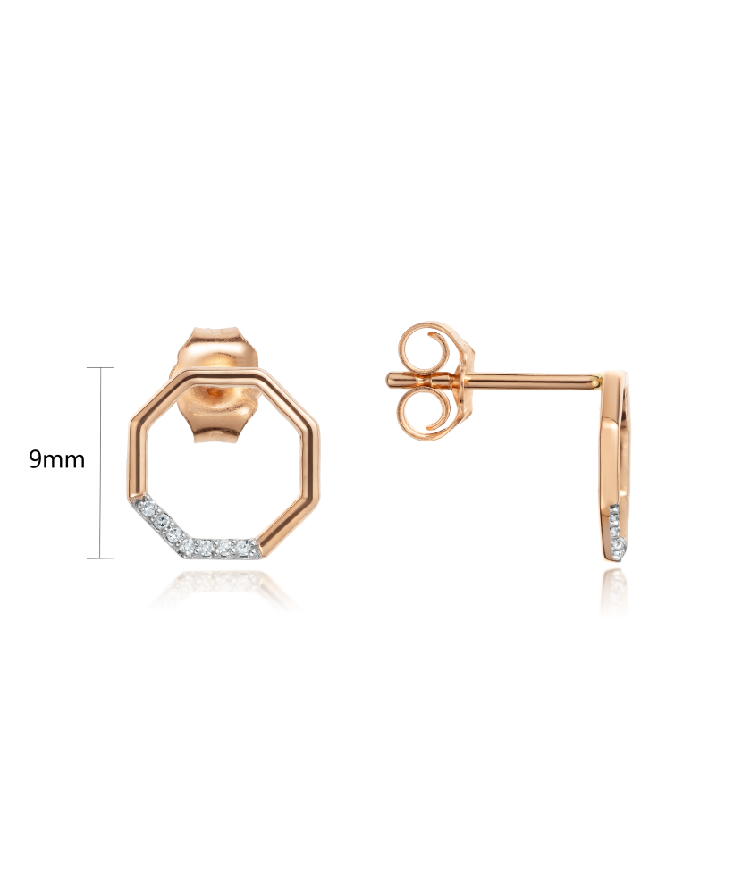 Gold earrings with diamonds