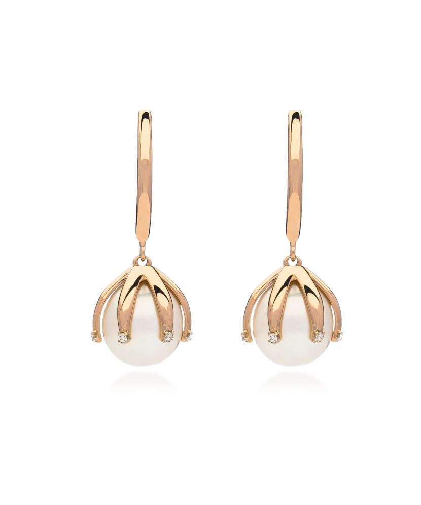 Gold earrings with pearls and zircons