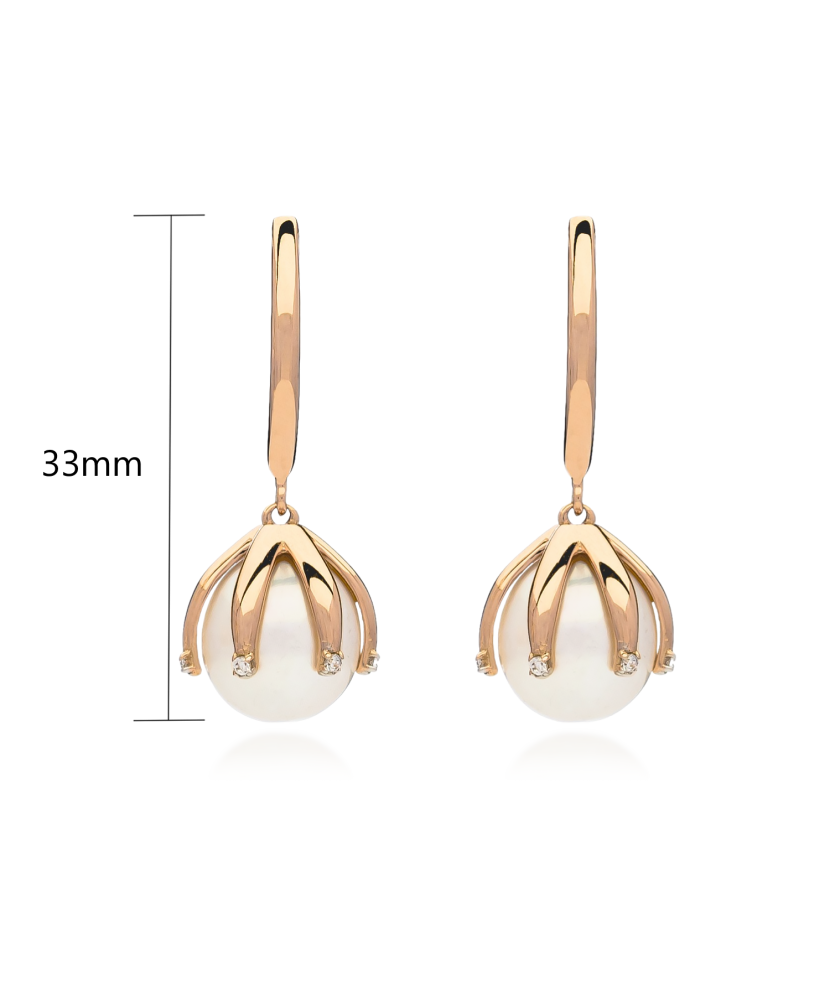 Gold earrings with pearls and zircons