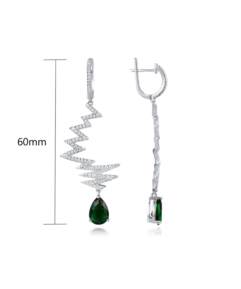 Hopeiset korvakorut zirkoneilla