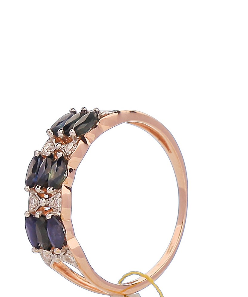 Gold ring with sapphires and diamonds