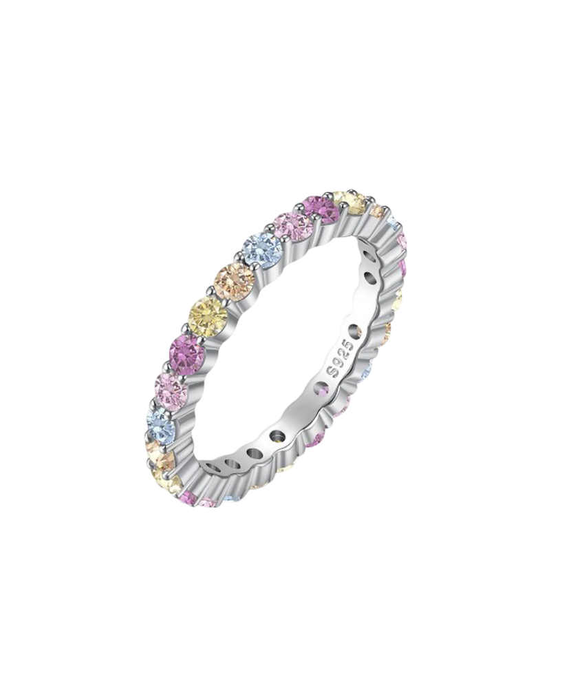 Sterling silver ring with zircons