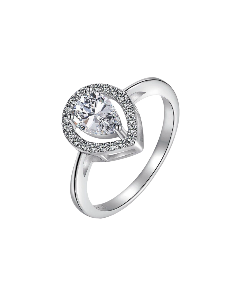 Sterling silver ring with zircons