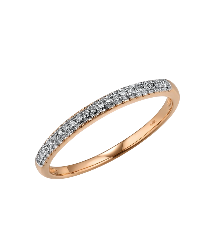 Gold ring with diamonds