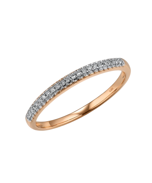 Gold ring with diamonds