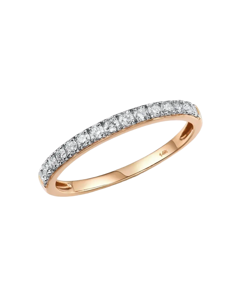 Gold ring with diamonds