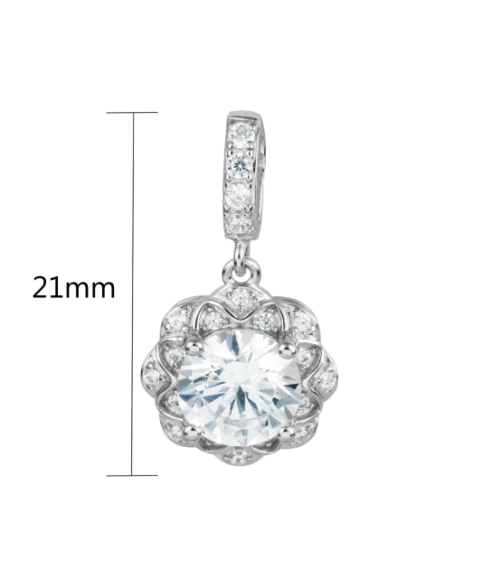 Sterling silver pendant with zircons