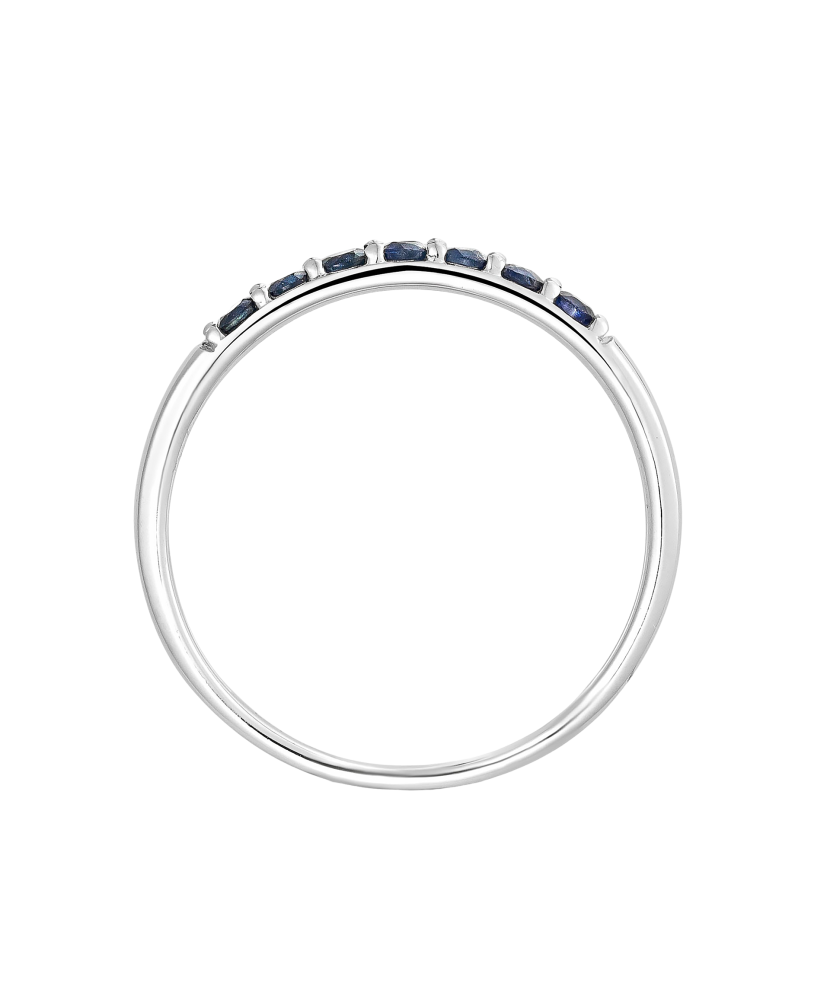 White gold ring with sapphires and diamonds