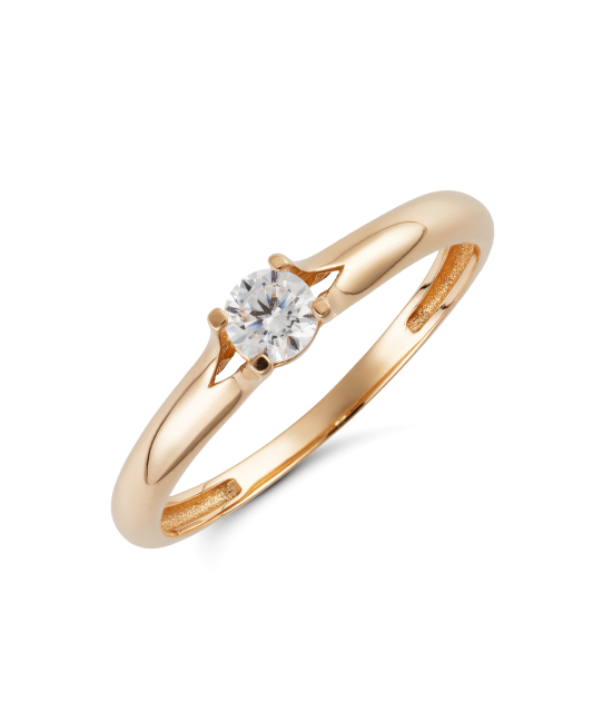 Gold ring with zirconium