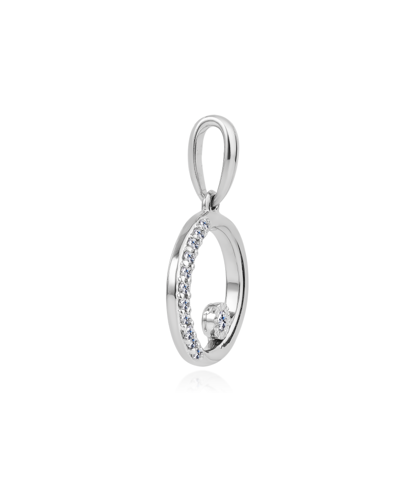 White gold pendant with diamonds