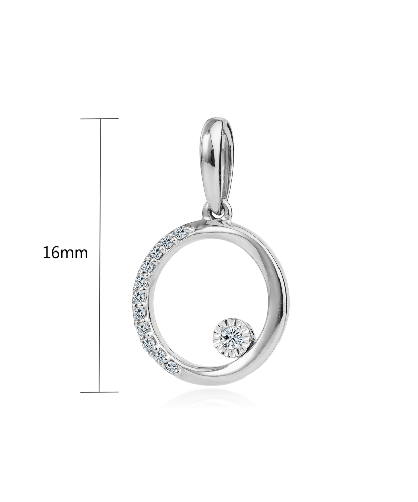 White gold pendant with diamonds