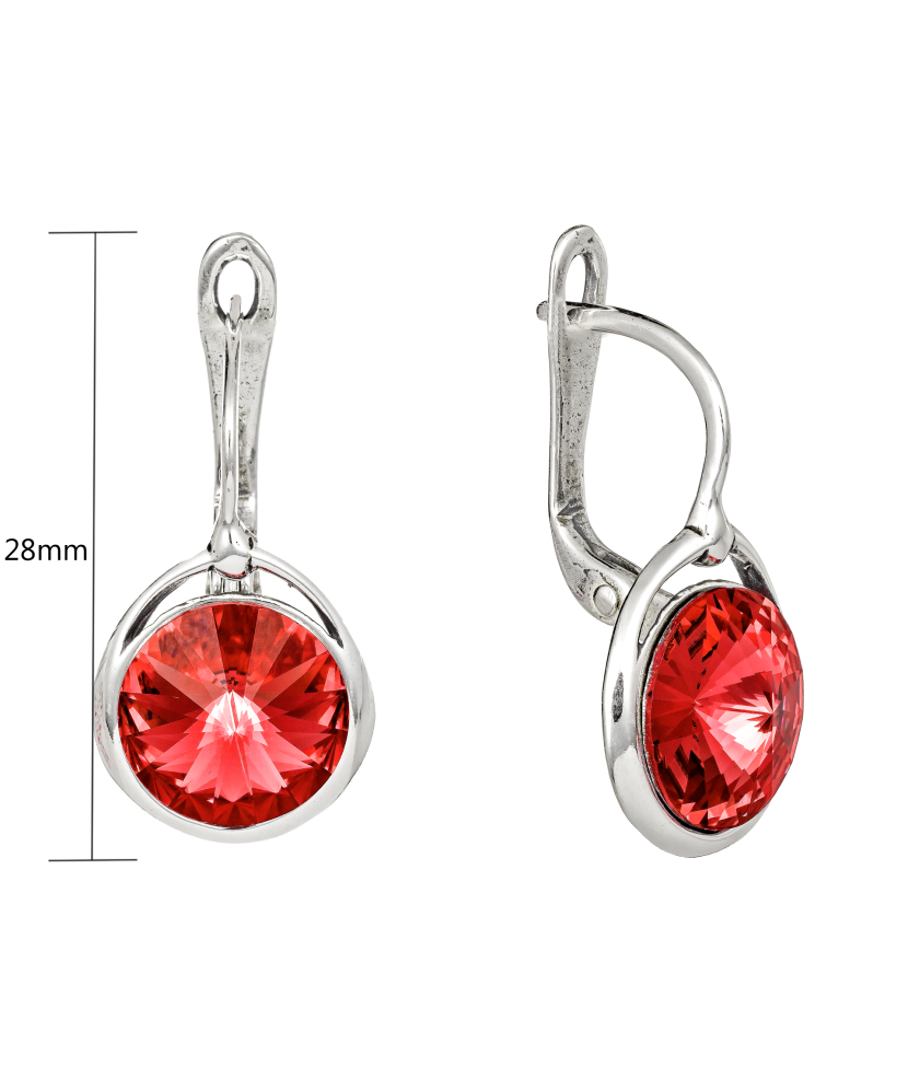 Hopeiset korvakorut kristalleilla