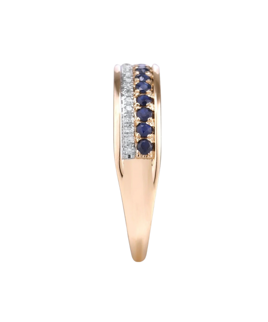 Gold ring with diamonds and sapphire