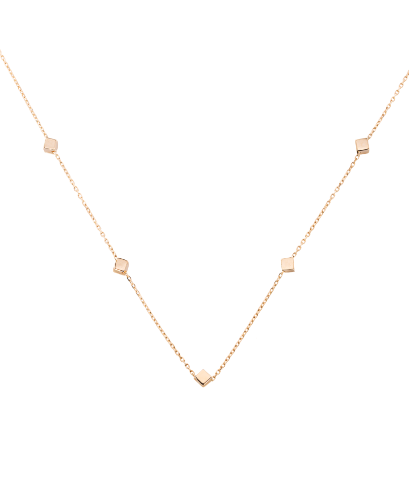 Gold chain with pendant
