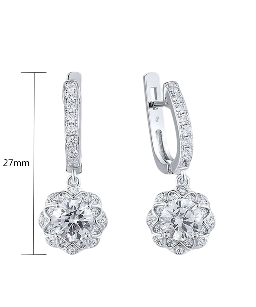 Hopeiset korvakorut zirkoneilla