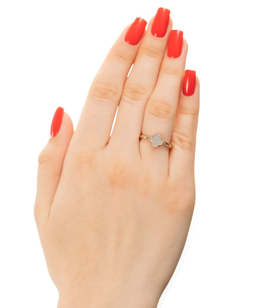 Gold ring with zircons