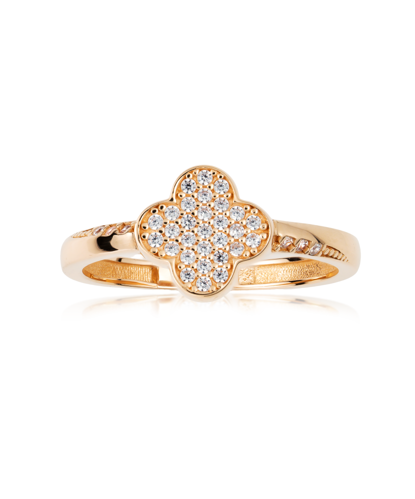 Gold ring with zircons