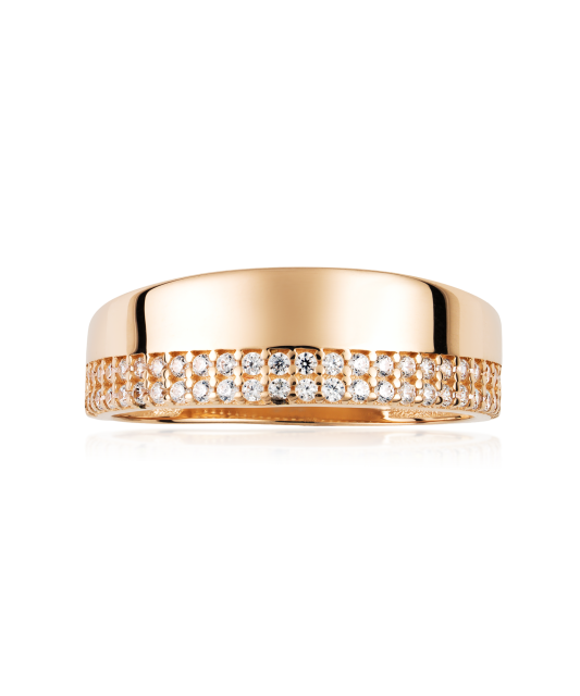 Gold ring with zircons