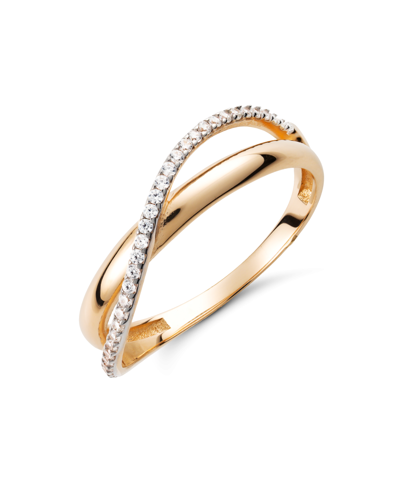 Gold ring with zircons