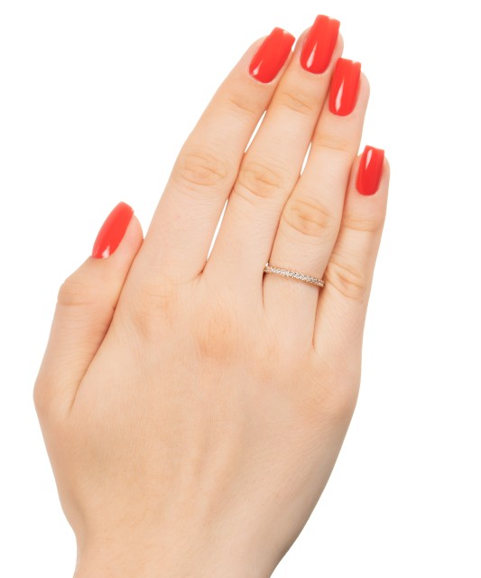 Gold ring with zircons