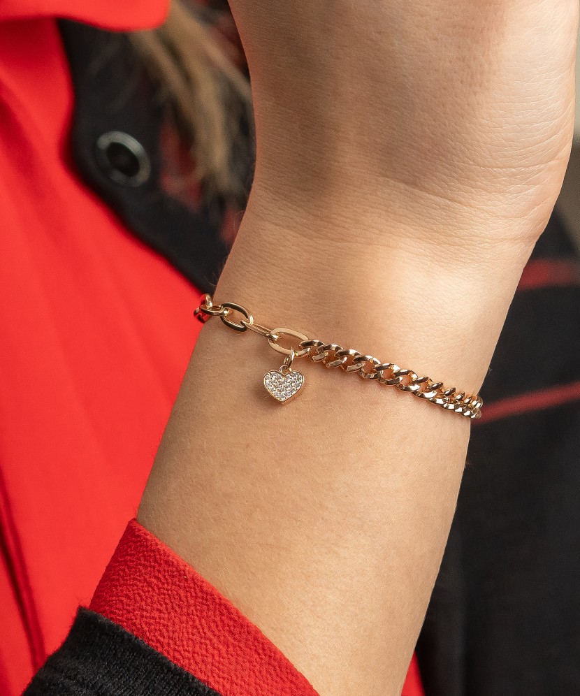 Gold bracelet with zircons