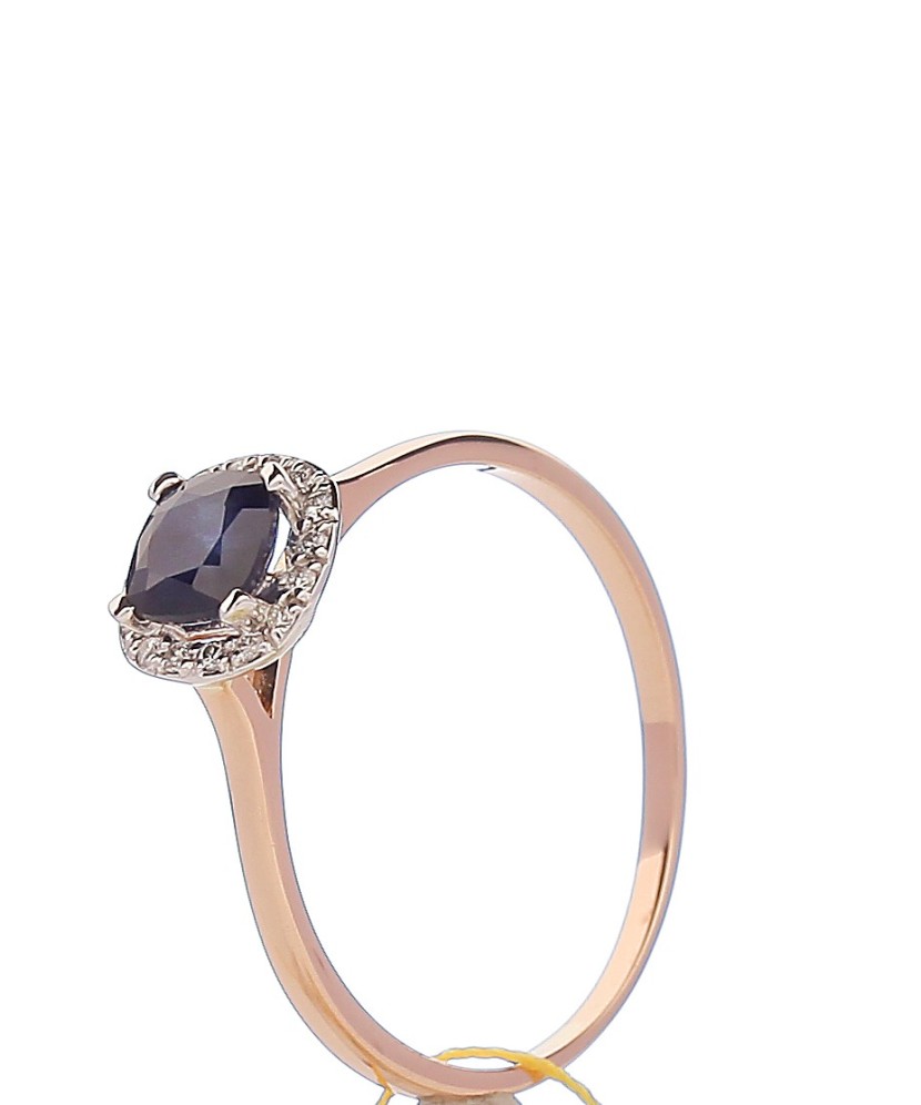 Gold ring with sapphire and diamonds