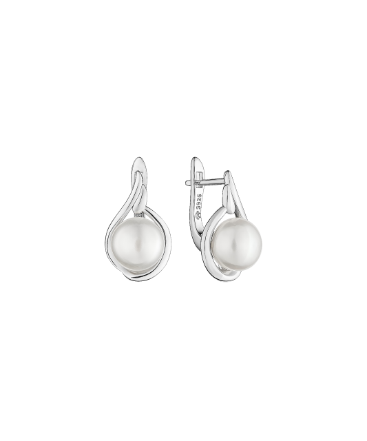Sterling silver earrings with pearls