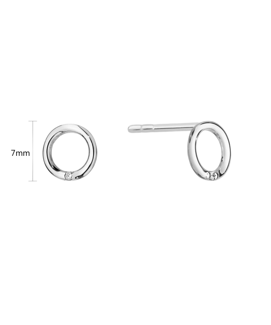 Valkokultaiset korvakorut timanteilla