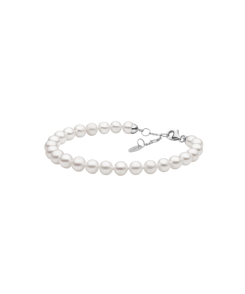 Pearl bracelet with silver