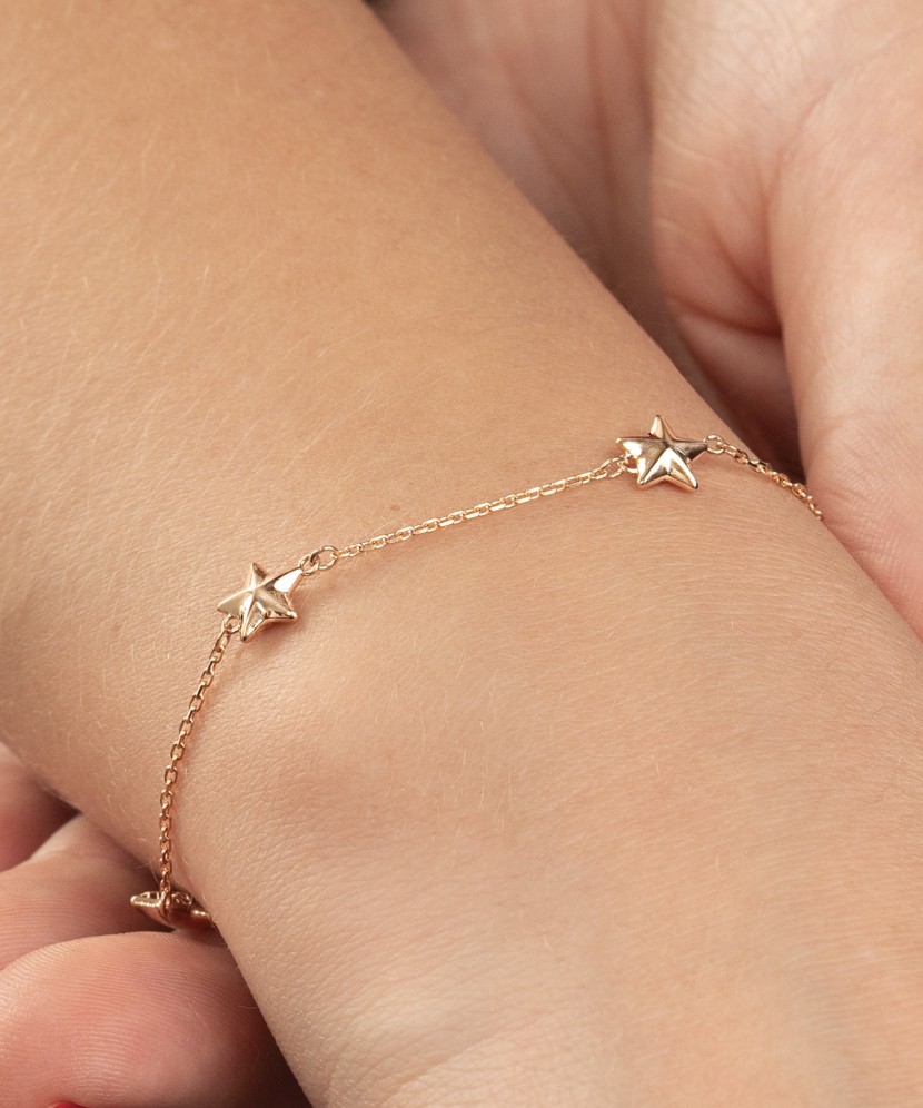 Gold bracelet