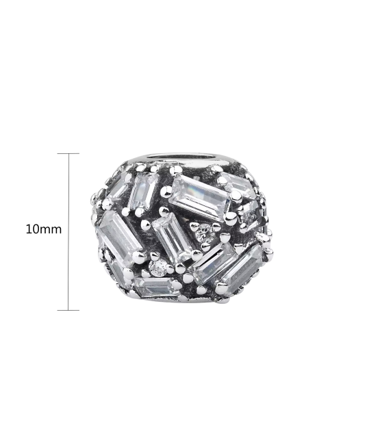 Universalus sterling silver pendant with zircons