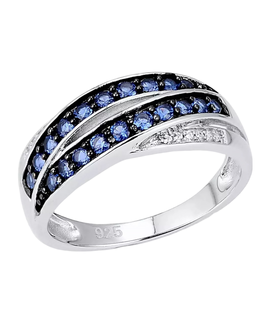 Sterling silver ring with zircons