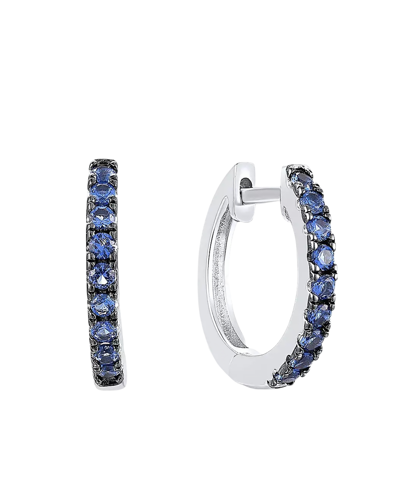 Hopeiset korvakorut zirkoneilla