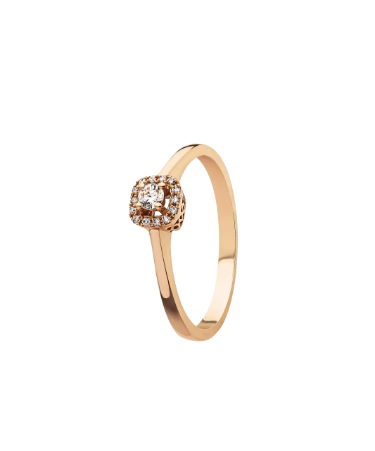 Gold ring with diamonds
