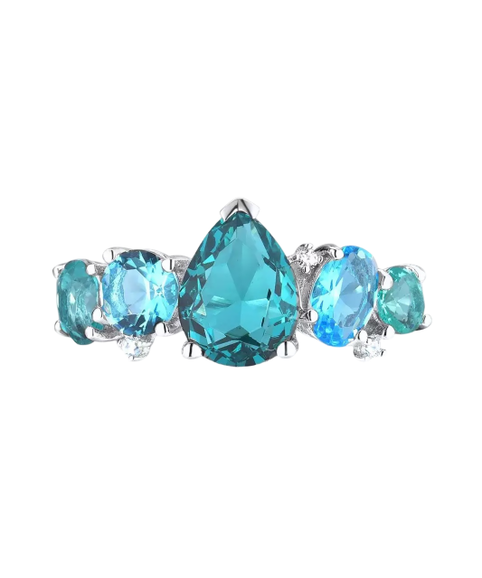 Sterling silver ring with zircons