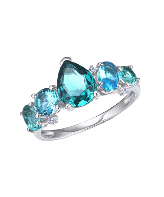 Sterling silver ring with zircons