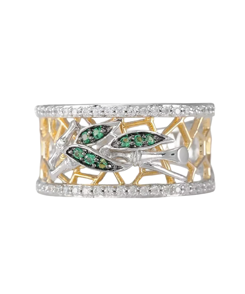 Sterling silver ring with zircons