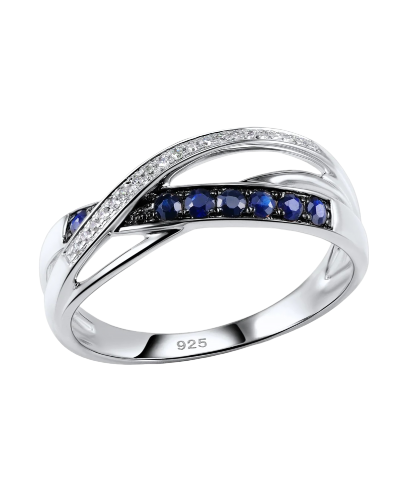 Sterling silver ring with zircons