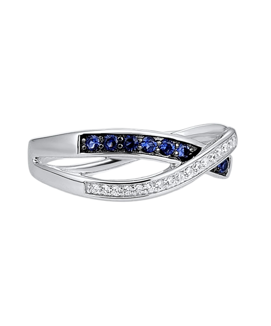 Sterling silver ring with zircons