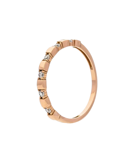 Gold ring with zircons