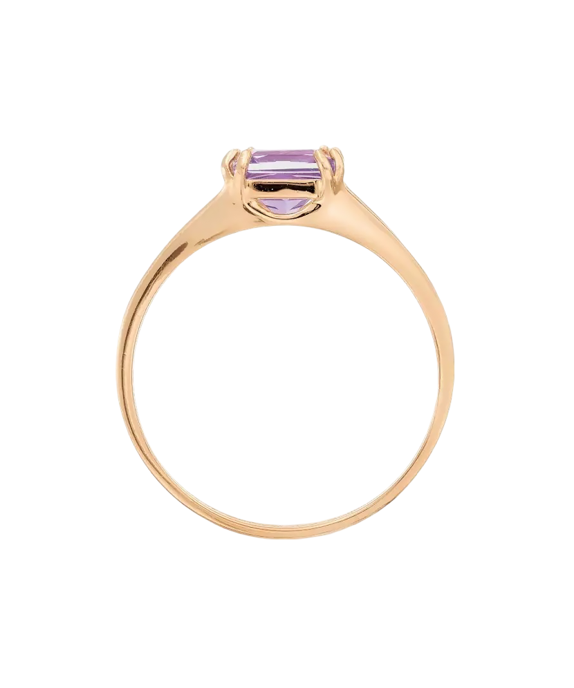 Gold ring with amethyst