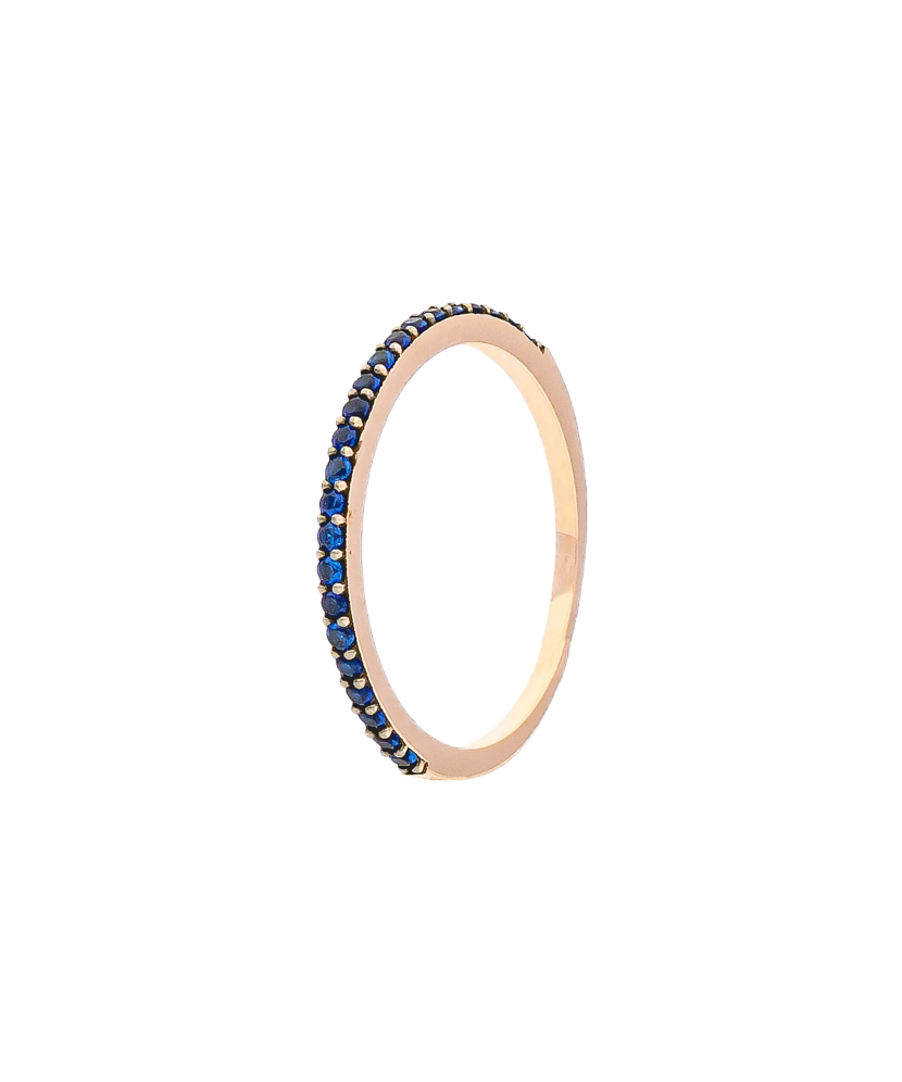 Gold ring with zircons