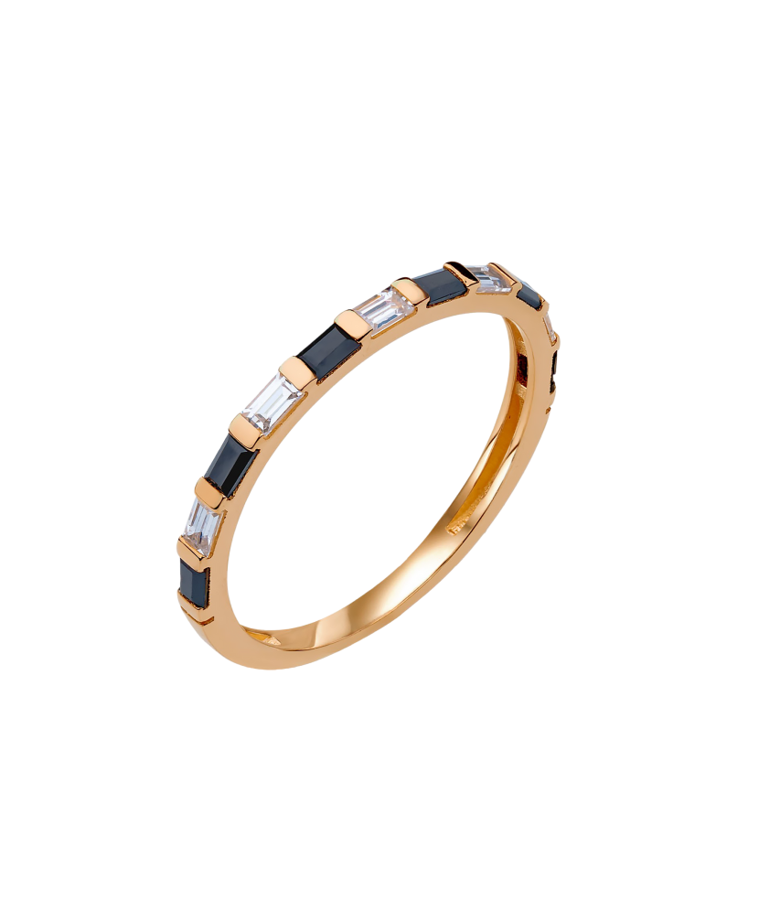 Gold ring with zircons