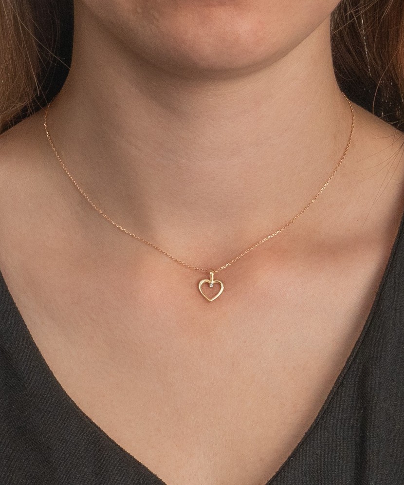 Yellow Gold pendant with diamonds