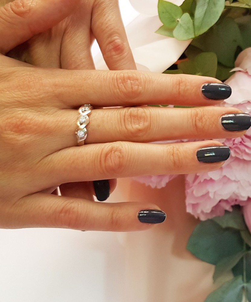 Gold plated silver ring  with zircons